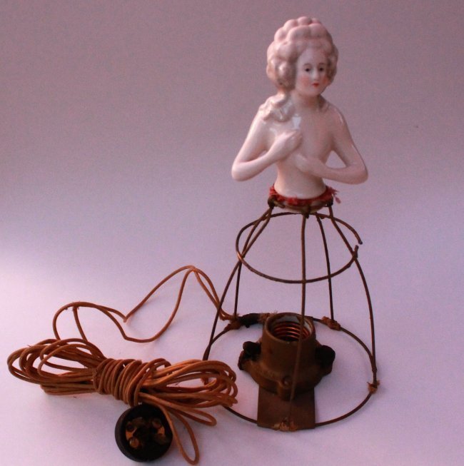 Antique Porcelain Lady Half Doll Boudoir Lamp Vintage (1 of 4)