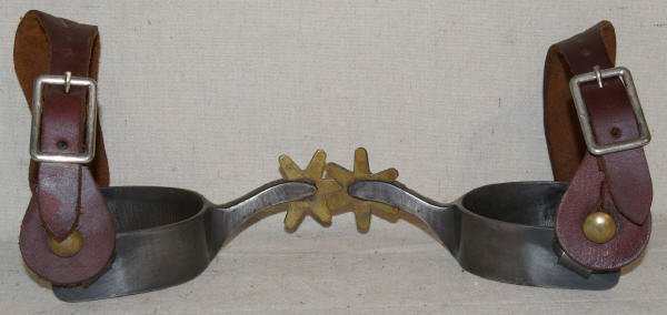 Decorative Spurs With Floral Engraved Overlay - 5