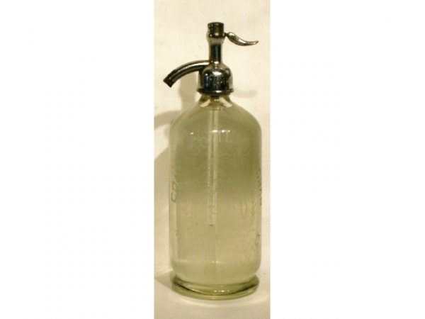 Dr Pepper Seltzer Bottle New Braunfels Texas: Very Early Antique Dr Pepper Comal Seltzer Bottle. "Comal Bottling Works Seltzer Bottle. Marked: "Comal Bottling Works, R. C. Feltner, New Braunsfels (MISSPELLED on bottle) TEX". Acid marked on bottom