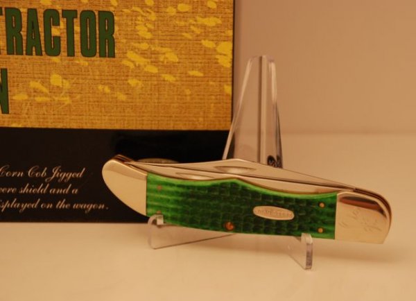 Case Knife & John Deere Tractor Set In Box - 2
