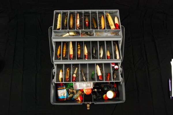 Tackle Box With Pfluger & South Bend Lures: Includes Frog Spot, Pike Oreno, and Pallomines.