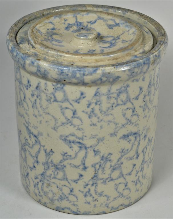 Blue Salt Crock Glazed Cylindrical Jar with Lid: Blue Salt Crock Glazed Cylindrical Jar with Lid. Worn chip on bottom edge otherwise good original condition. 7 inches tall 6 1/2 inch diameter.