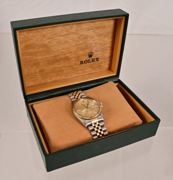 Rolex Oyster Perpetual DateJust Men's Watch: With original box and paperwork