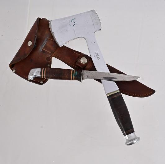 Vintage Case Hunting Knife and Axe Combination: Vintage Case Hunting Knife & Axe Combination