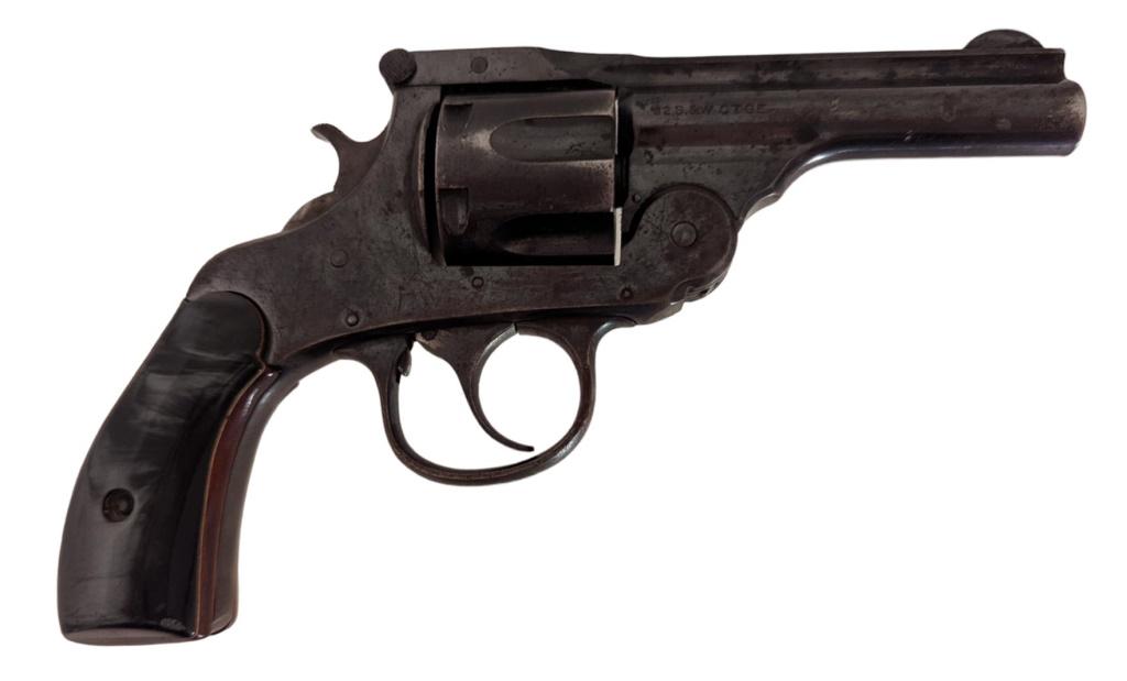 H & R .32 Auto Revolver: S/N 508281. With Holster.