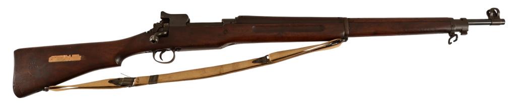US Remington Model 1917 Rifle .30: S/N 256499. Inspector and arsenal marks visible right side of stock. 26" barrel, with period sling. Very good action and bore.