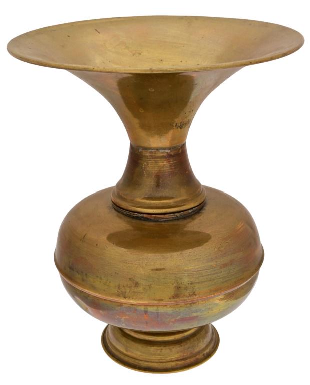Antique Brass Spittoon: 9 1/4" Diameter x 11 1/2".