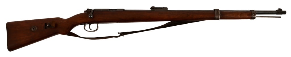 German Simpson & Co SUHL DMS34 Training Rifle .22: manufactured 1936. German training single-shot .22 with original leather sling. Barrel measures 26". Very good action and bore. Modern.