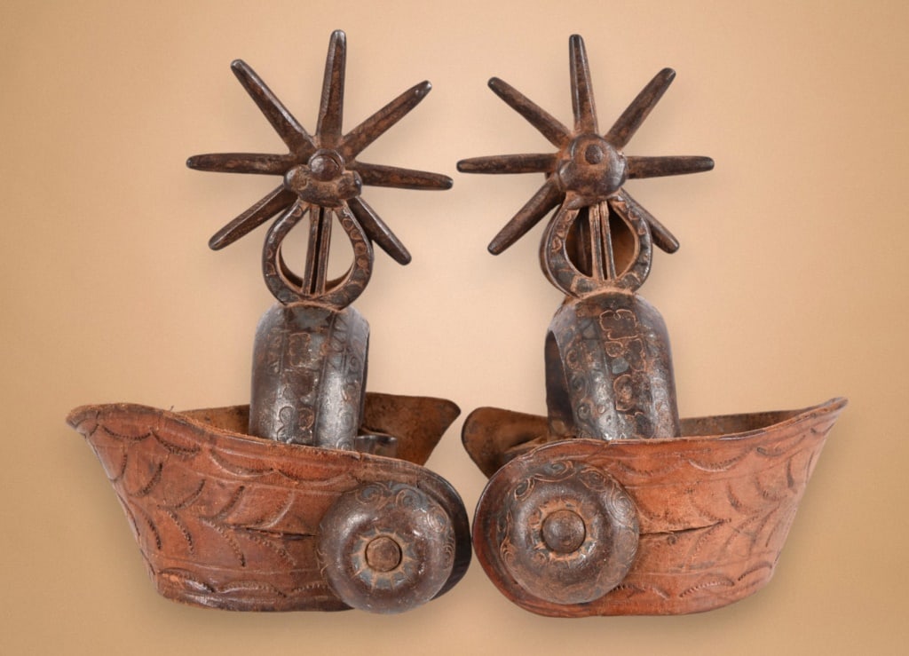 Antique Mexican Chihuahua Spurs: Antique Mexican Chihuahua Spurs