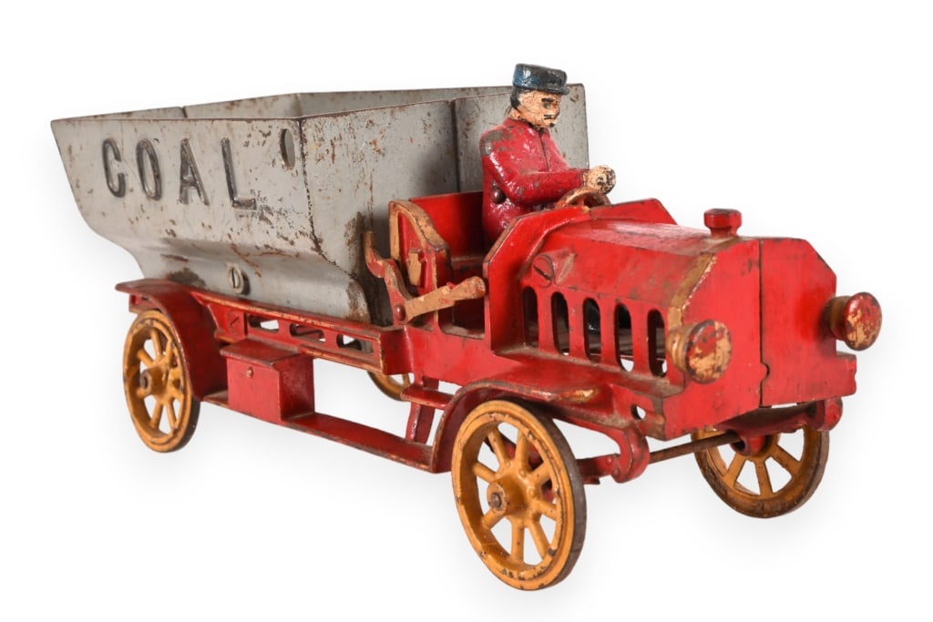 Hubley Cast Iron Coal Dump Truck (1 of 5)