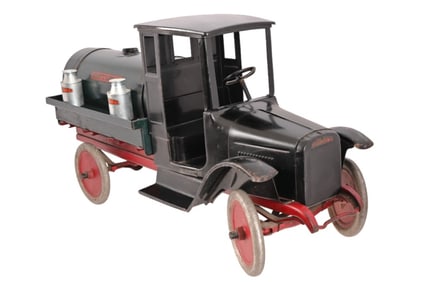 Antique Buddy L Pressed Steel Toy Tank Line Truck