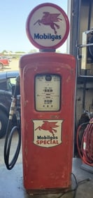 Mobil Gas Pump