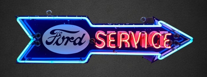 Ford Service Arrow Neon Sign