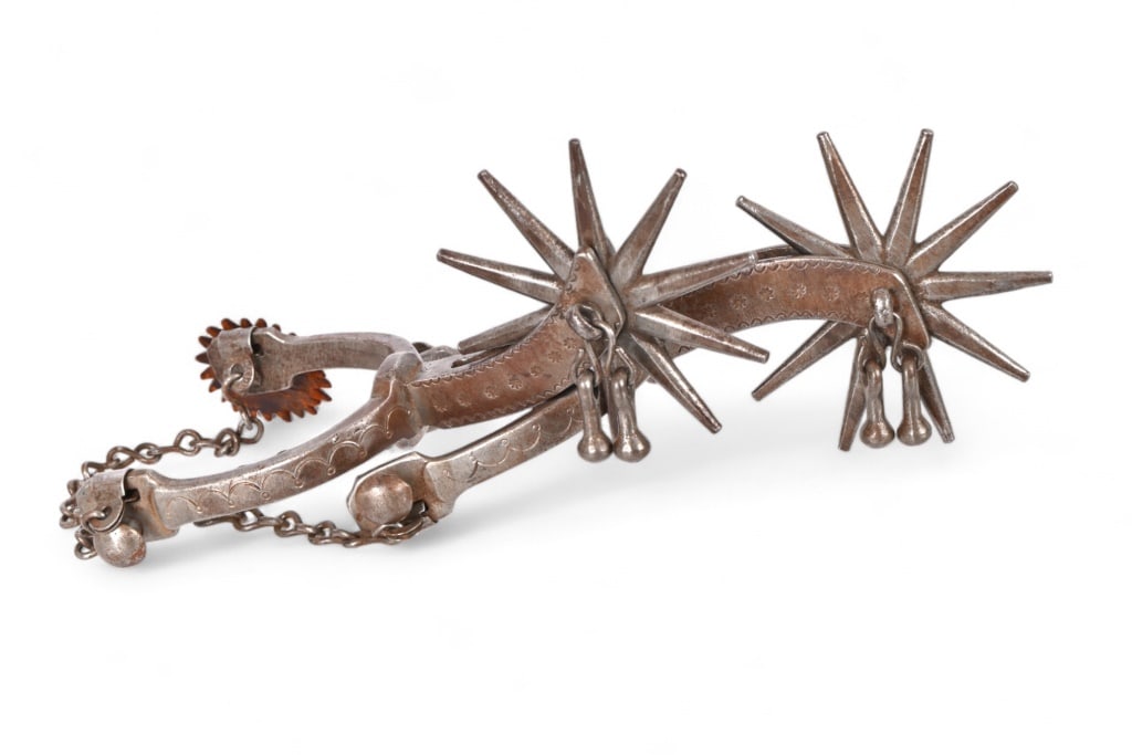 Early Buermann Jinglebob Spurs: Very early AB Buermann jinglebob spurs, engraved with chains and 3.5" rowels.