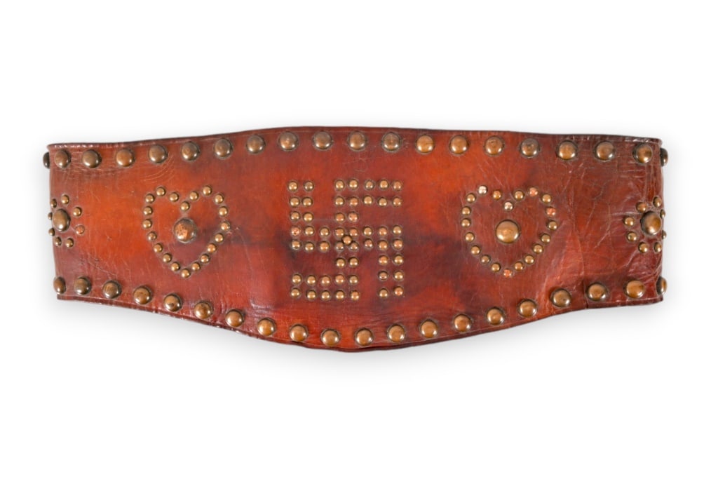 Early 1900's Spotted Bronc Belt w/ Whirling Logs: Whirling logs, hearts and targets