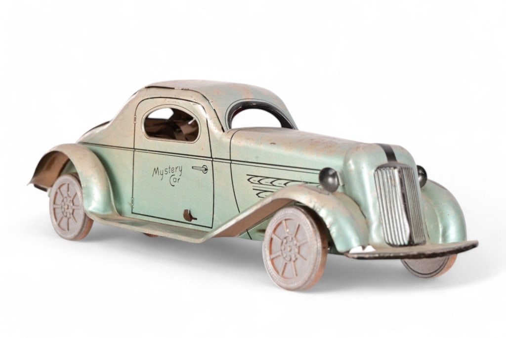 Vintage Wolverine Pressed Tin "Mystery Car": Circa 1930's, Wolverine Supply & Manufacturing Co., Pittsburgh PA.