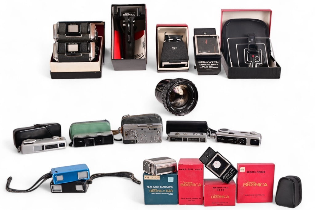 Zenza Bronica NOS Accessories: Zenza Bronica NOS Accessories