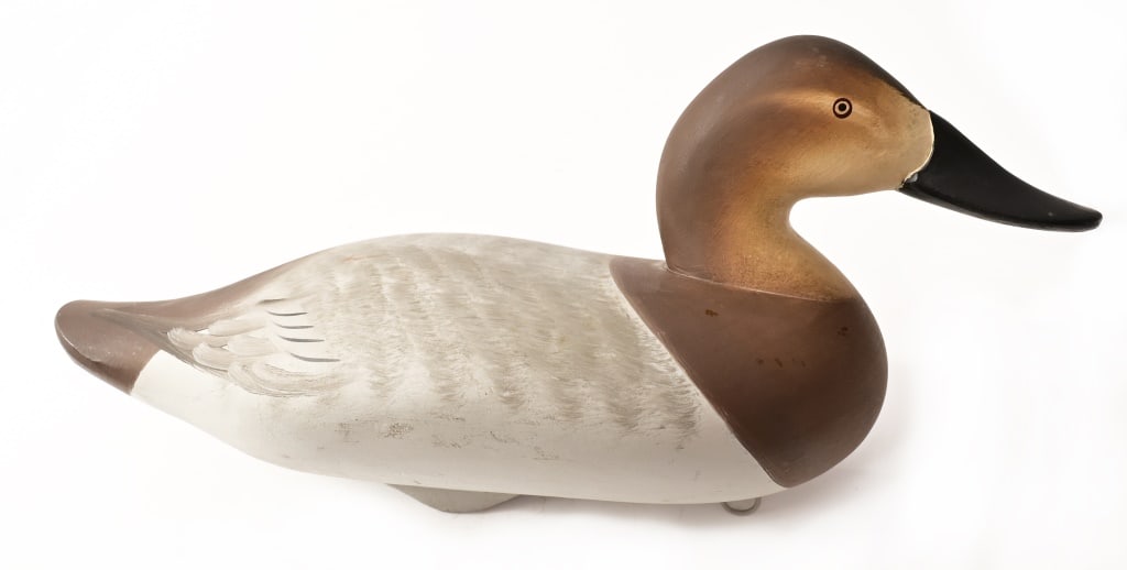 Charlie Joiner Carved Canvasback Hen Duck Decoy: Charlie Joiner Carved Canvasback Hen Duck Decoy
