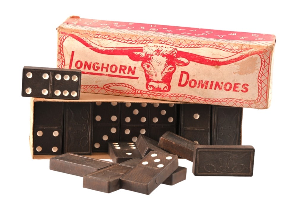 Vintage Set of Longhorn Dominoes: Made by Cardinal Games from Brooklyn, NY.