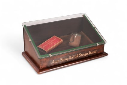 Auto Strop Razor Strop's Store Display Case