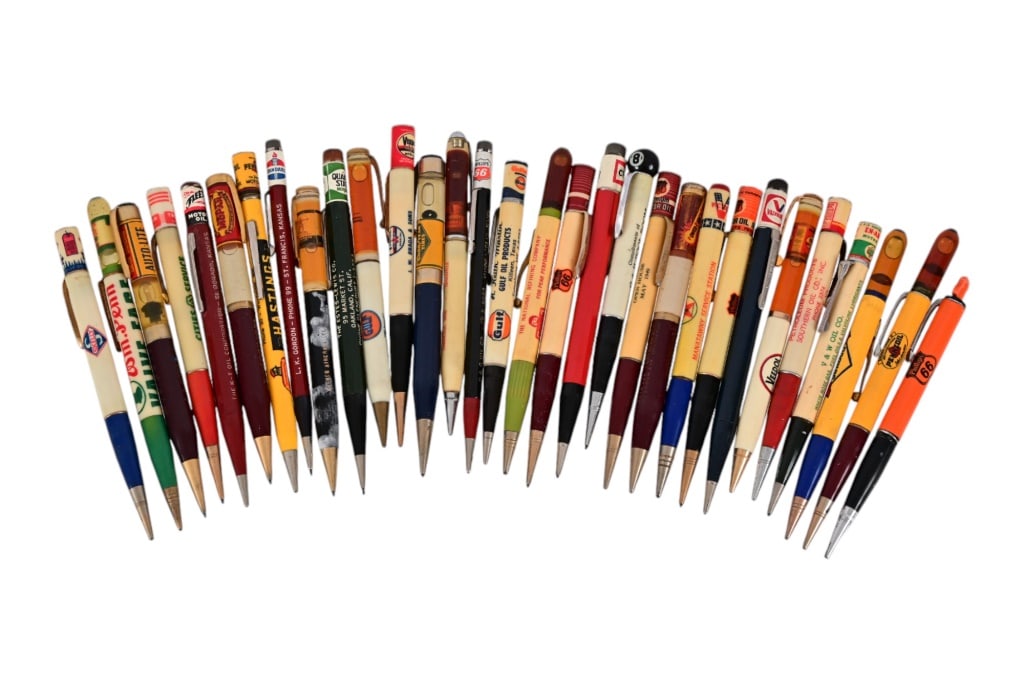 31 Gas and Oil Company Advertising Mechancal Pencils: Very Large Collection Of 31 Different, Gas and Oil Company Advertising Mechancal Pencils. Very Good to Excellent Condition.