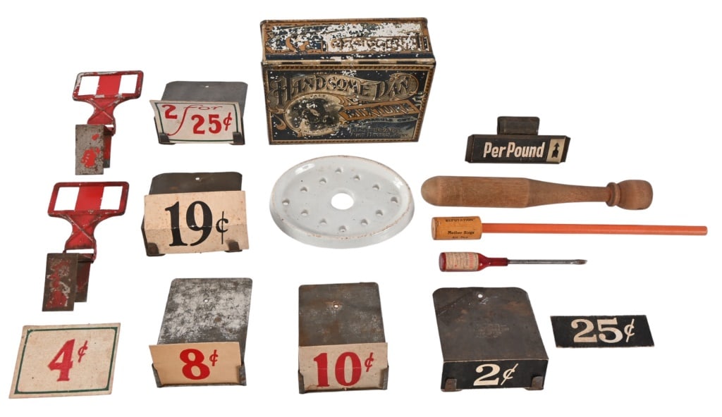 Large Lot of Country Store Advertising Pieces (1 of 11)