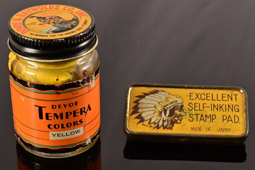 Devoe Tempera Colors Paint & Self-Inking Pad: Two (2) Native American decor items. Devoe & Raynolds Co. Paint, Tempera Colors 1 oz. Jar Yellow Paint. Excellent Self - Inking Stamp Pad. Made in Japan. Excellent condition.