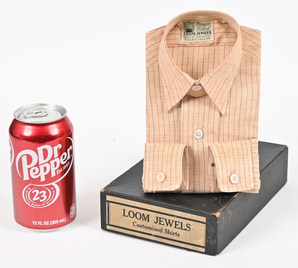 Loom Jewels Customized Shirts. Salesman's Sample (1 of 6)