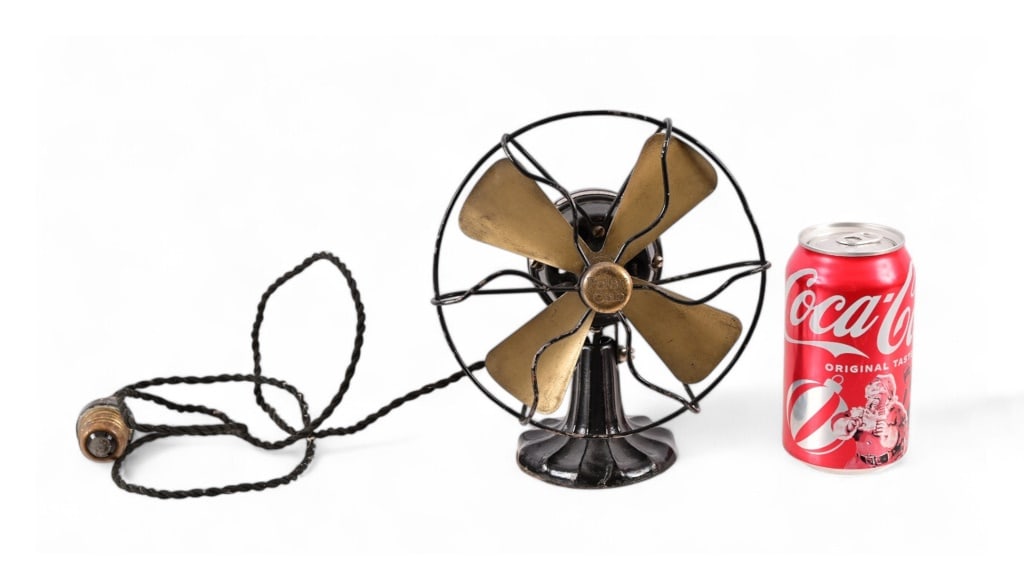 Antique Polar Cub Electric Fan (1 of 6)