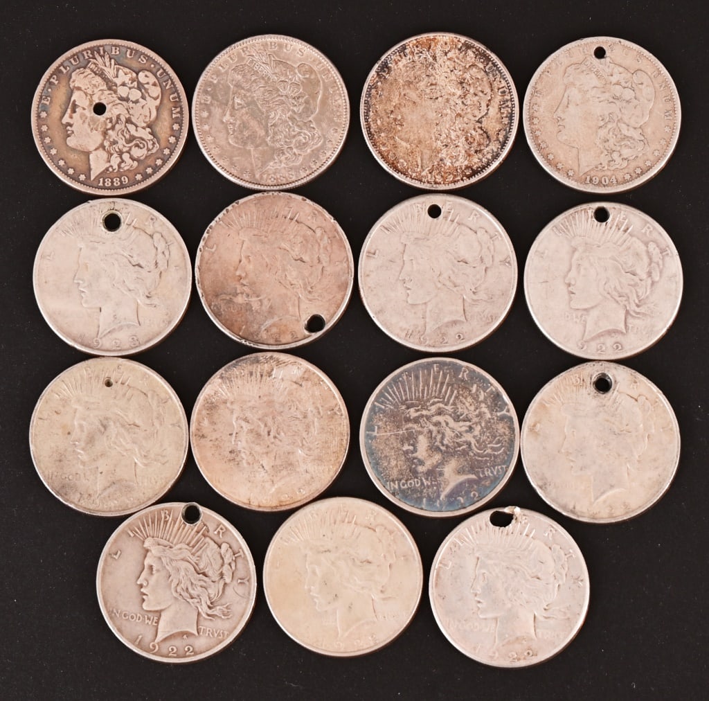 Collection of (4) Morgan, (11) Peace Silver Dollars (1 of 6)