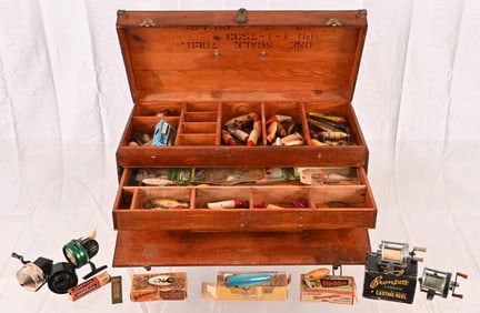Antique Tacklebox Full of Vintage Lures & Reels