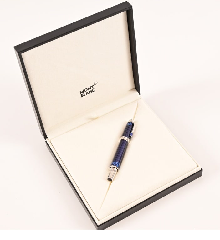 Montblanc Paso Doble Bleu Fountain Pen (1 of 7)