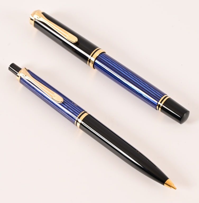 Pelikan Souveran M800 Luxury Two-Pen Set (1 of 3)