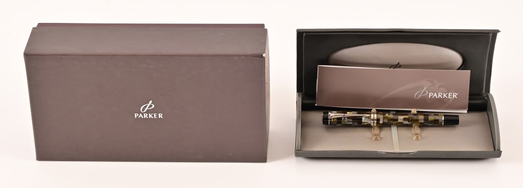 Parker Duofold Green Check Rollerball Pen (1 of 5)