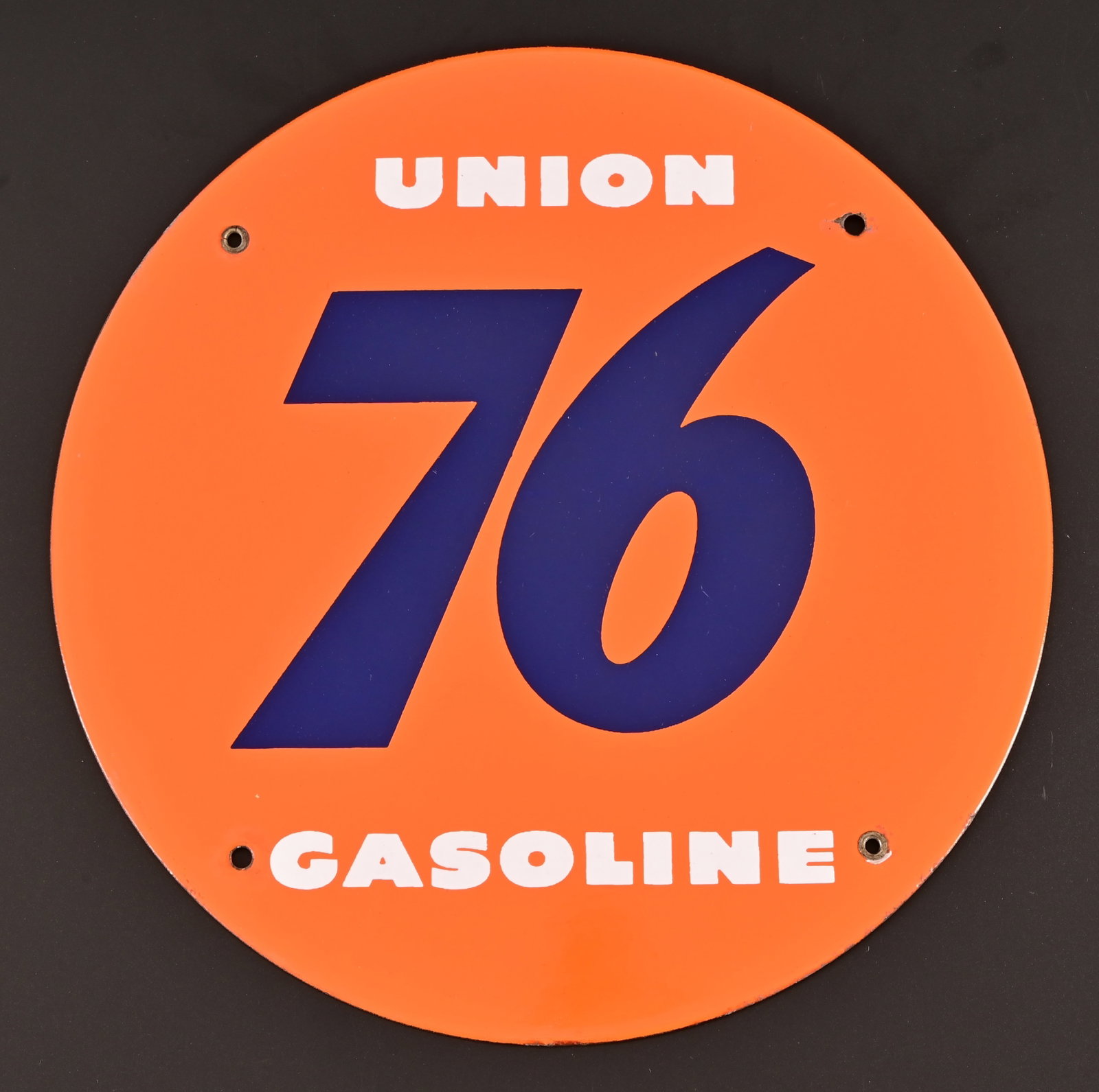 Union 76 Porcelain Gasoline Pump Plate: 11.5" diameter.