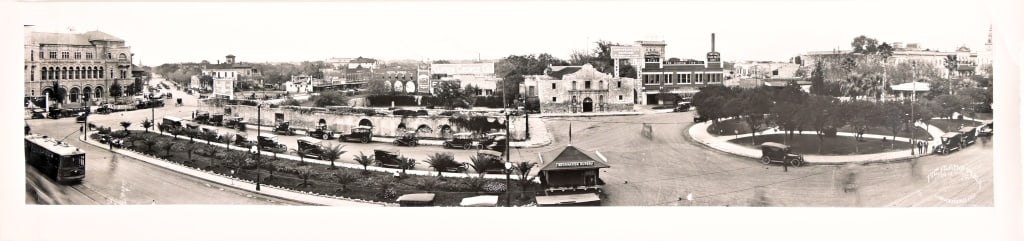 WWI Alamo Plaza San Antonio Texas Panoramic Photo: October 26th, 1918. San Antonio Photographer Goldbeck Eugene Omar, 10" x 42"