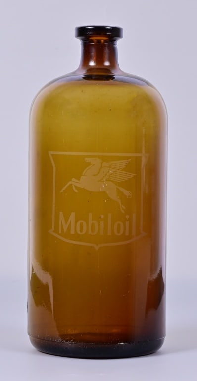 Mobil Oil Brown Bottle (1 of 6)