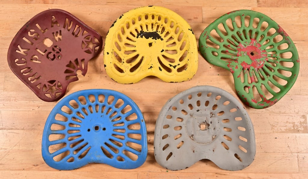 5 Vintage Metal & Cast Iron Tractor Seats (1 of 6)