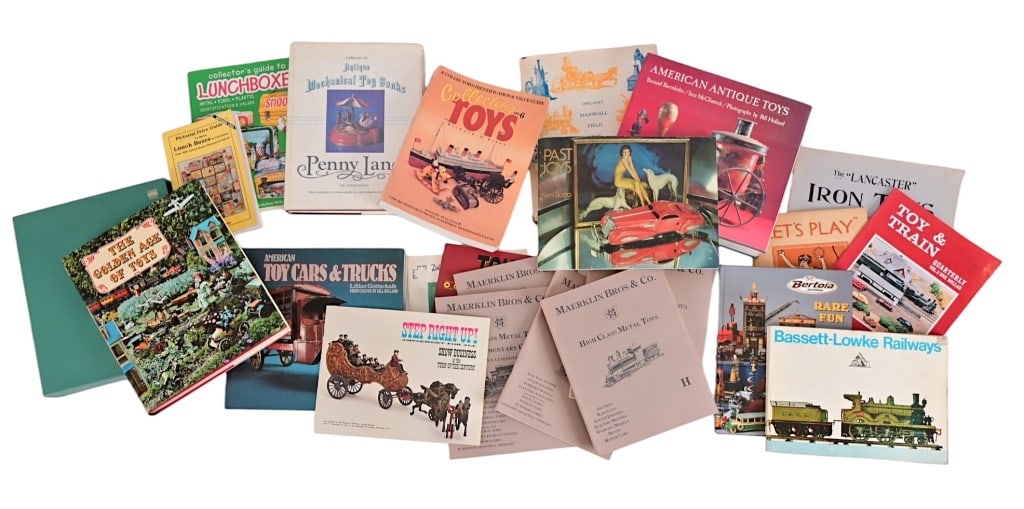 Collection of Toy and Lunch Box Reference Books: Collection of Toy and Lunch Box Reference Books