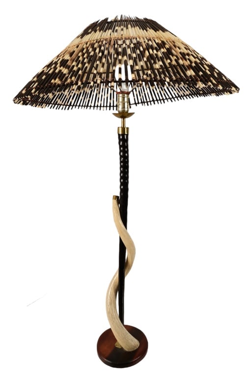 Hand-Made Antelope Horn Lamp with Quill Shade: Hand-made African Antelope horn lamp with Porcupine quill shade. Approximately 43" tall with shade on. Damage to quill shade.