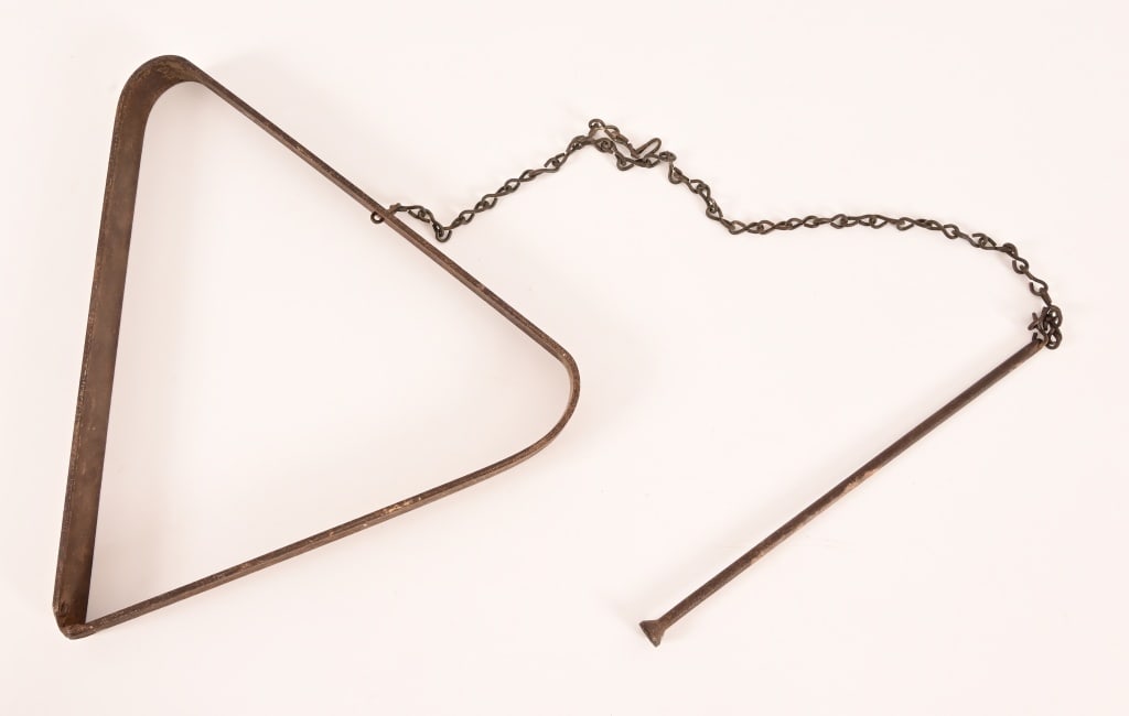 Antique Triangle Dinner Bell (1 of 4)