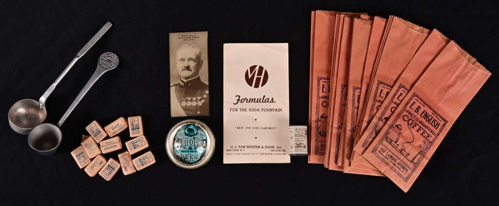 Antique Country Store Advertising Lot (1 of 6)