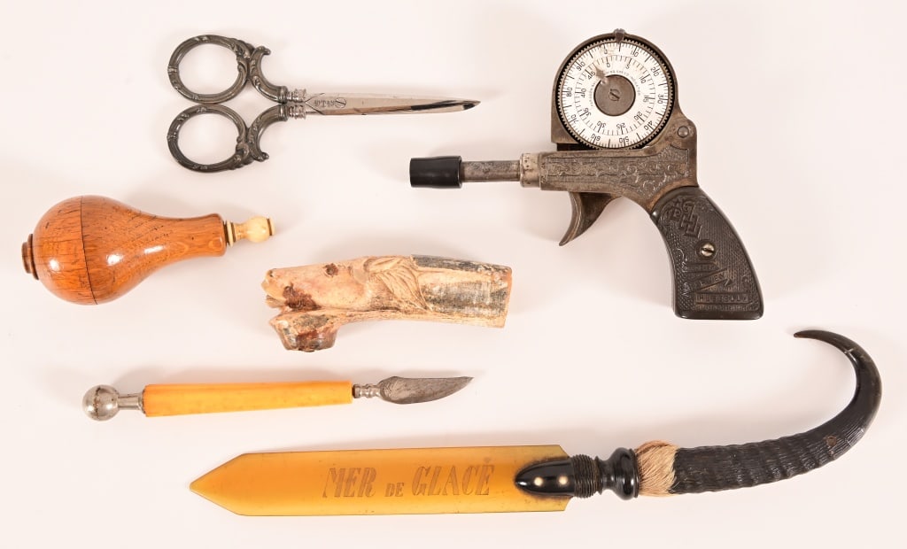 Antique Victorian Gentleman's Trinkets: Antique Victorian Gentleman's Trinkets