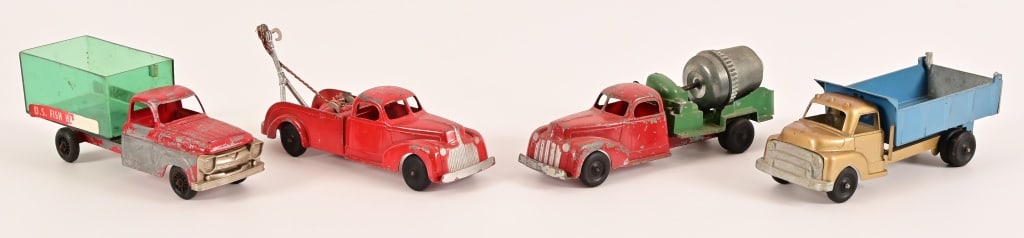 Collection of 4 Hubley Vintage Toy Trucks (1 of 18)
