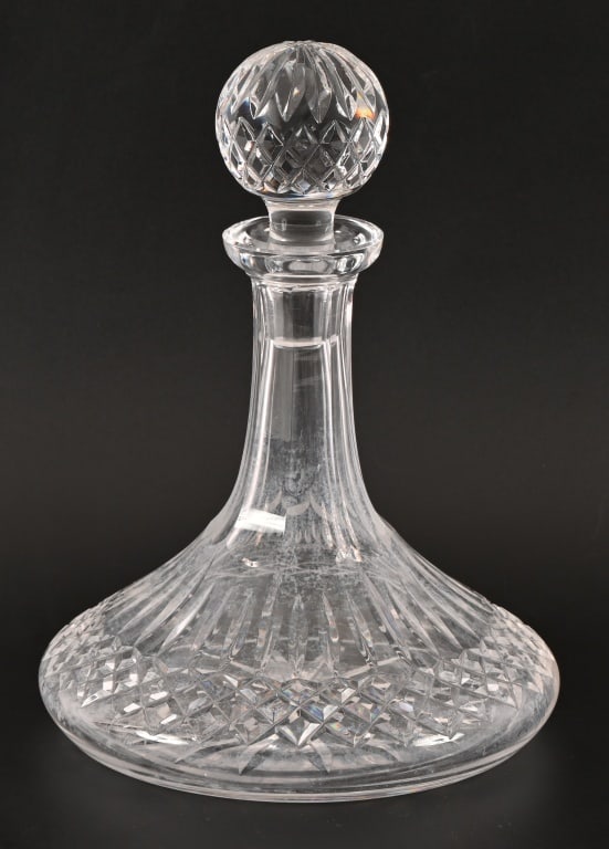 Heavy Leaded Cut Crystal Decanter With Stopper (1 of 4)