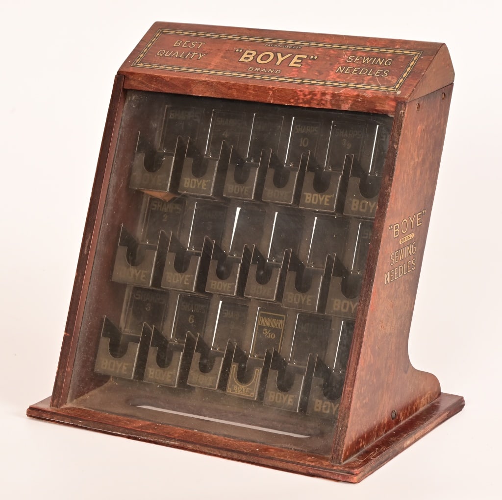 Boye Brand Sewing Needles Display Case (1 of 10)
