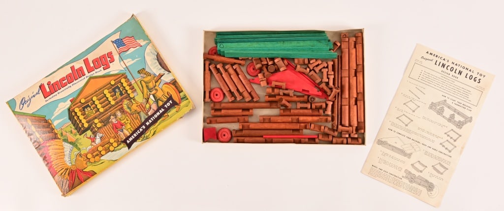 Vintage Lincoln Log Toy Set in Box (1 of 7)