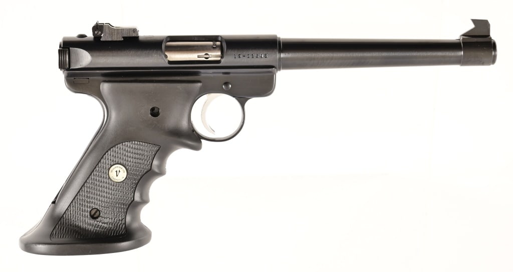 Ruger Mark II Target Semi-Auto .22LR: S/N 19-32569. Blued finish, 7" barrel, rubber target grips.