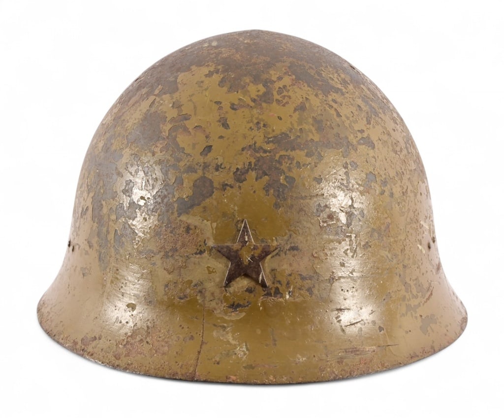 WWII Japanese Type 90 Helmet: WWII Japanese Type 90 Helmet