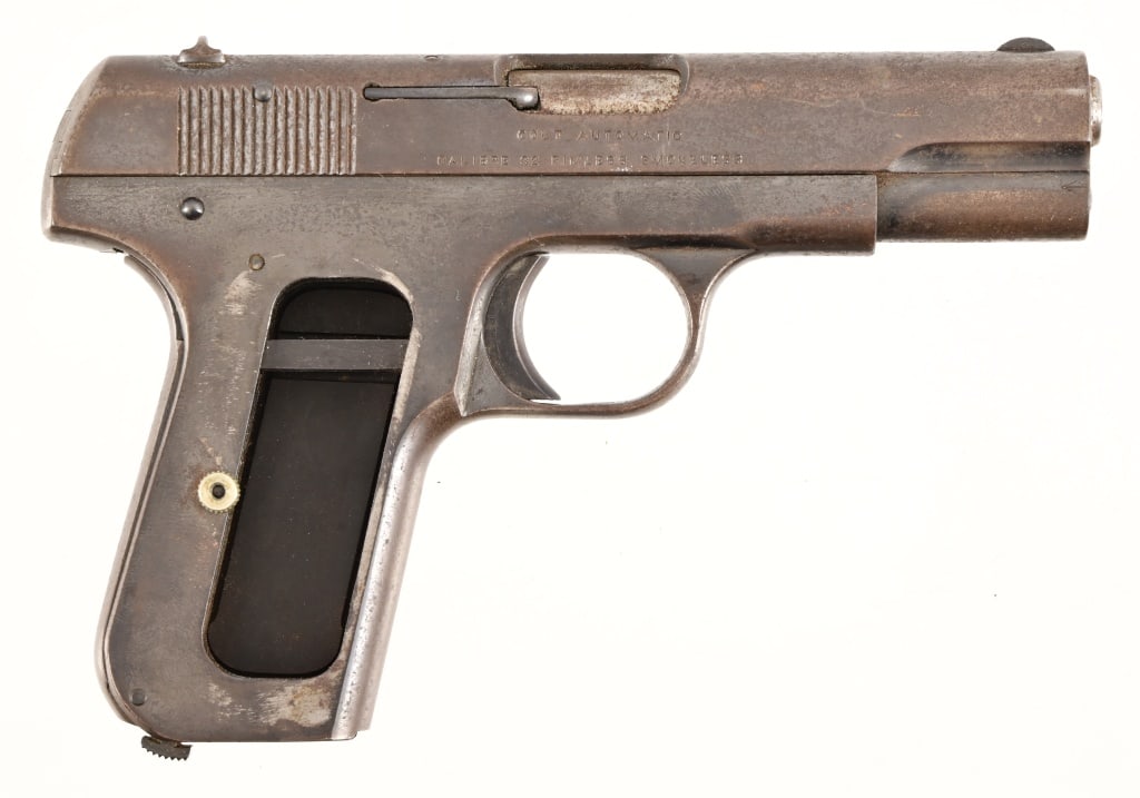 Colt M1903 Semi-Auto .32 ACP: S/N 267489.3.5" barrel, bore is fair. Made in 1918. Fair condition, action works. Missing right grip panel. Modern.